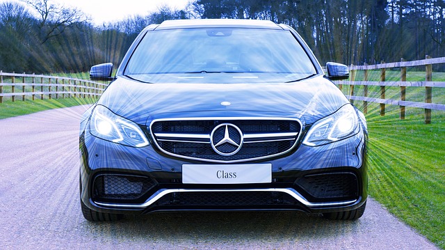 předek Mercedesu